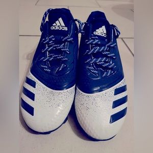 Cleats NEW!